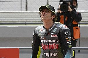 Start Ke-17 di Portugal, Rossi Cemas dengan Performanya