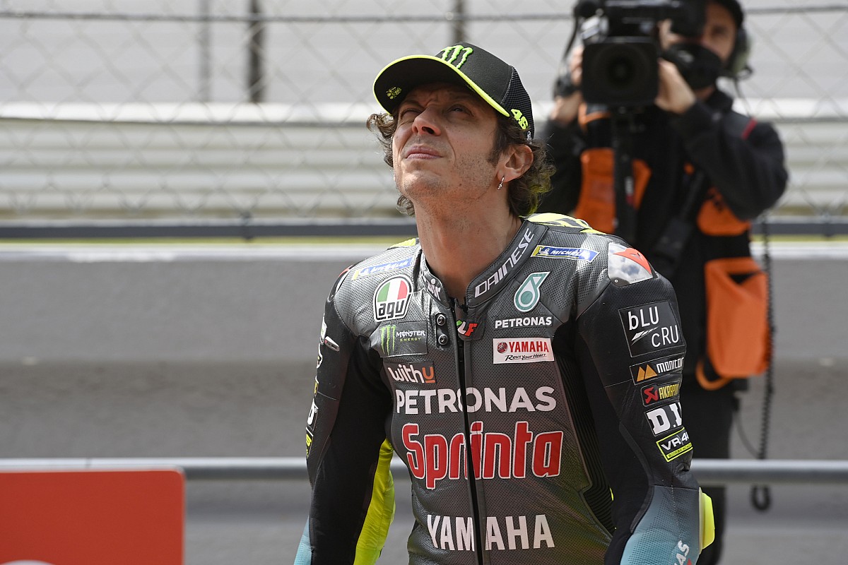 Start Ke-17 di Portugal, Rossi Cemas dengan Performanya