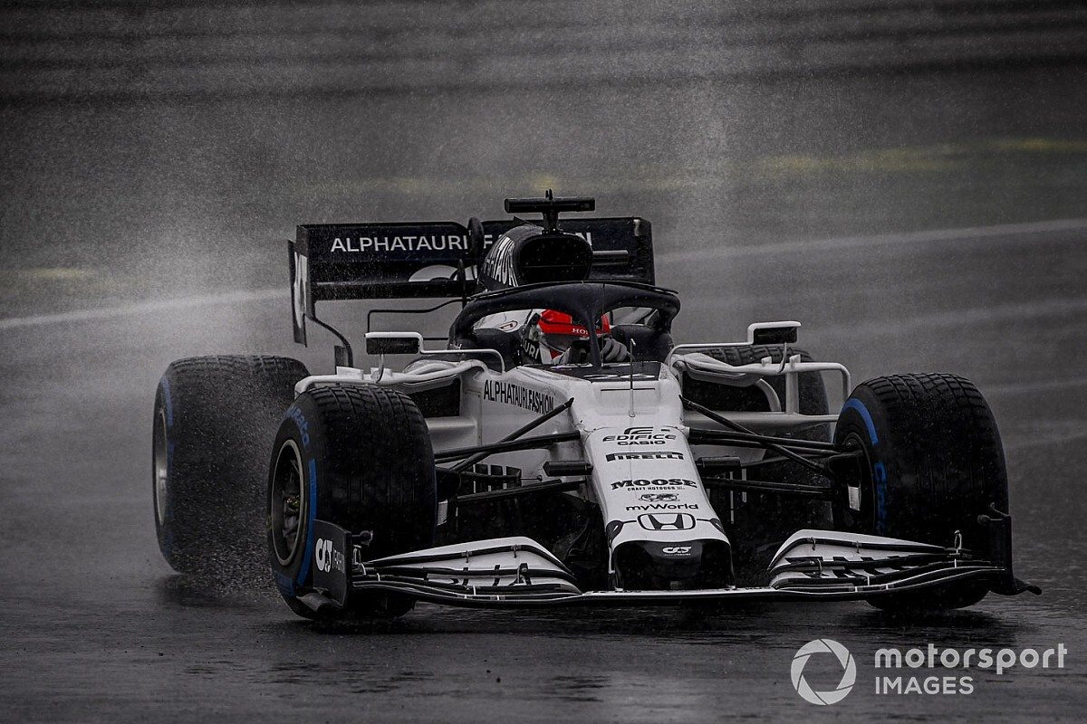 FIA, Kvyat'ın emniyet kemeri hakkındaki yorumlarından sonra herhangi bir güvenlik sorunu olmadığını açıkladı