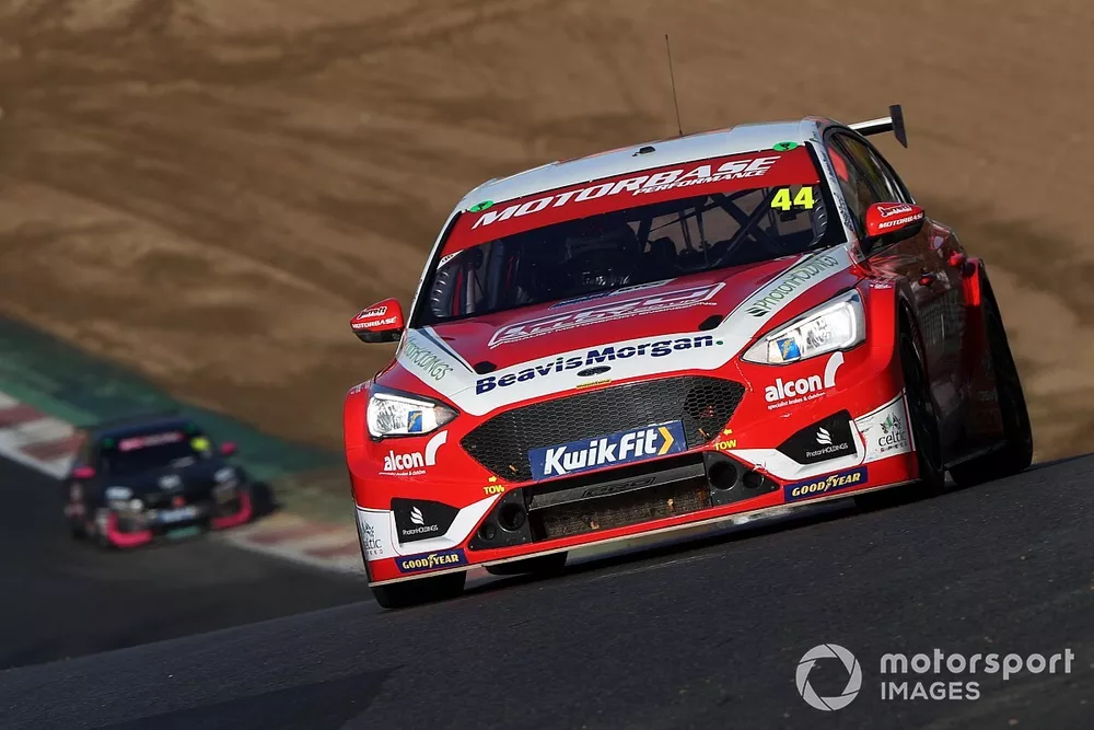 Andy Neate, Motorbase Performance Ford Focus 