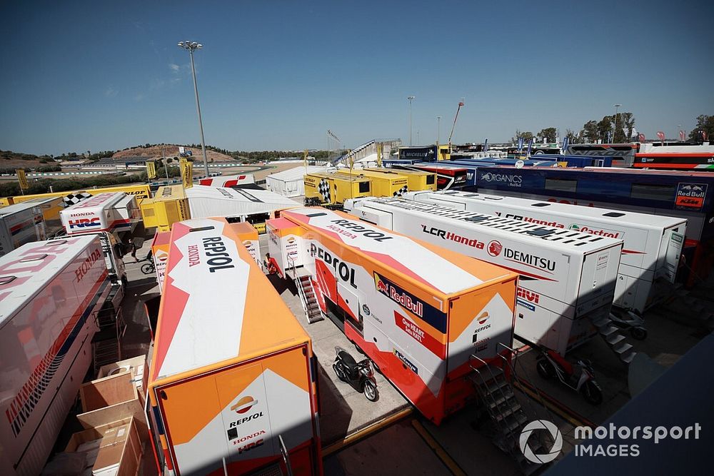 Le paddock 