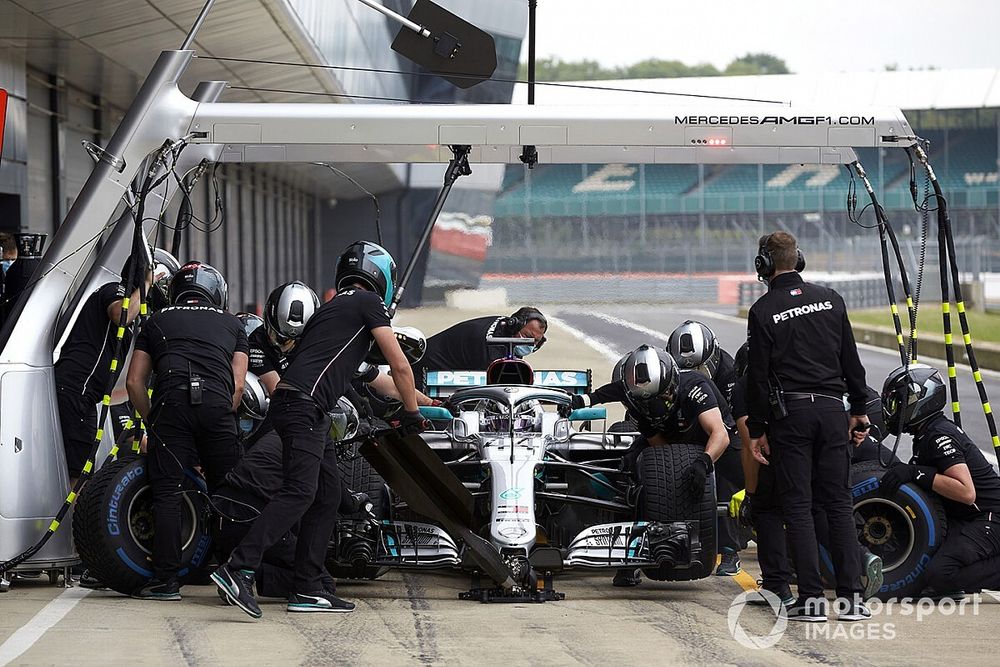F1: quattro team rinunciano ai test a Portimao
