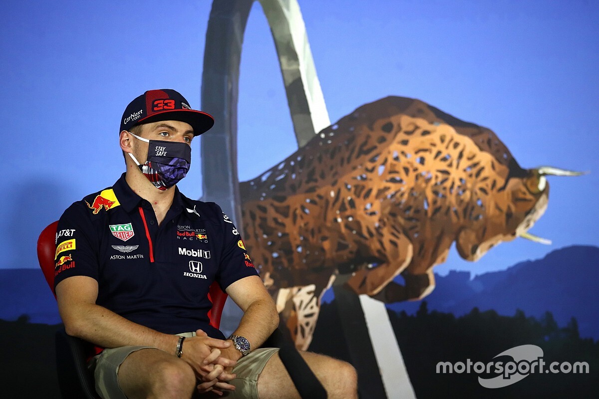 Verstappen szerint Alonso még mindig egy igen jó szinten van