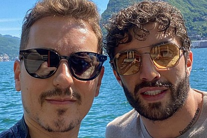 Lorenzo, que pasó un control el mismo día, cree que Iannone es inocente