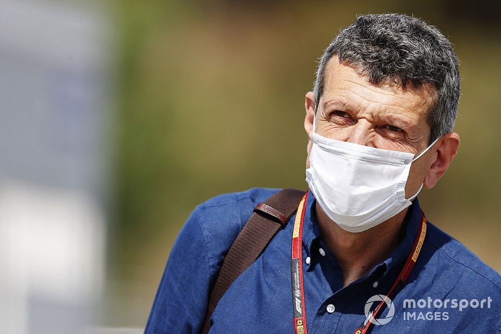 Günther Steiner nyíltan beszélt a pilótakérdésről