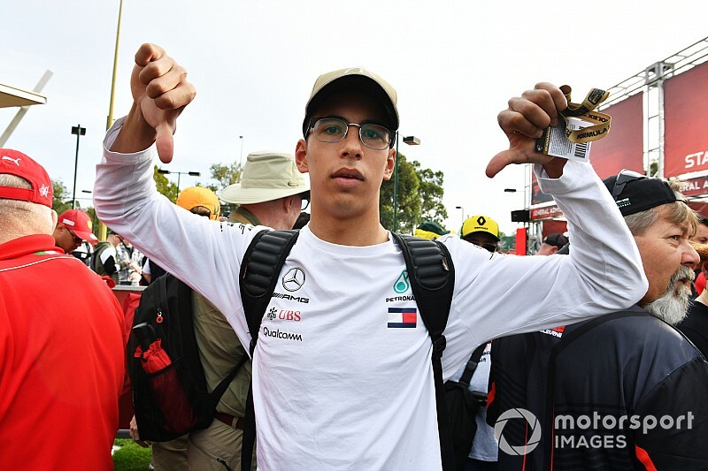 Képeken a csalódott, és néhol dühös F1-es szurkolók az Ausztrál Nagydíjról
