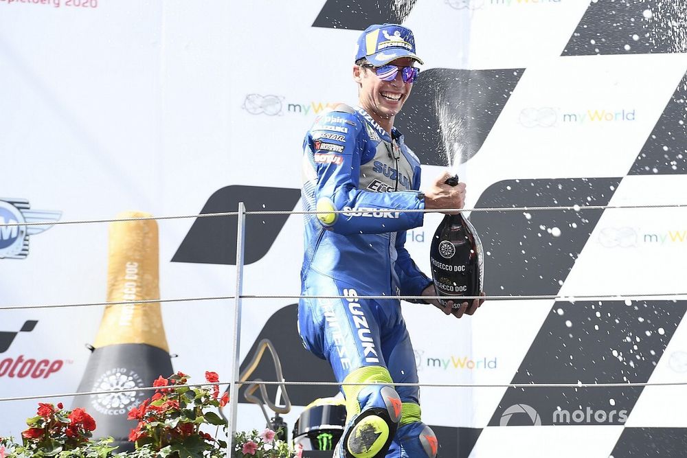 Joan Mir titille les Ducati et fête son premier podium