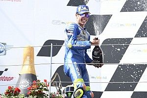 Joan Mir titille les Ducati et fête son premier podium