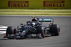 Bottas topt afsluitende training op Silverstone, Verstappen derde