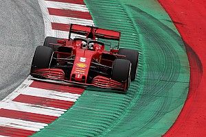 Ecclestone ve Marko, Vettel'e destek verdi