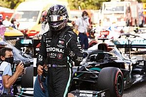 Hamilton simán győzött a Spanyol Nagydíjon, Verstappen választotta szét a két Mercedest!