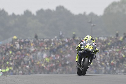 Rossi keluhkan top speed YZR-M1