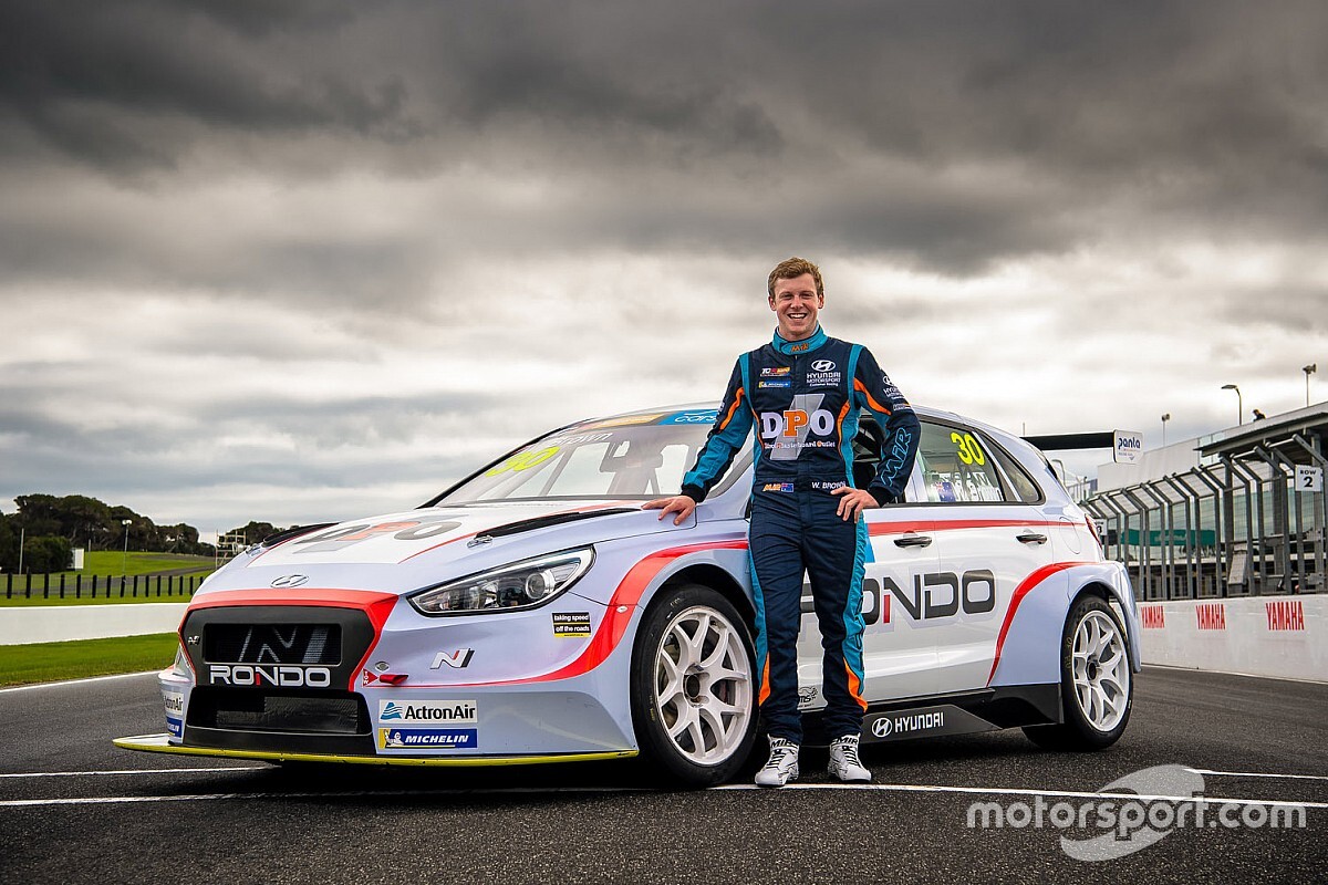 Hyundai inserisce Brown nei giovani TCR con Nagy e i Backman