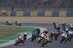 Moto3, pioggia di penalità e griglia stravolta in Austria