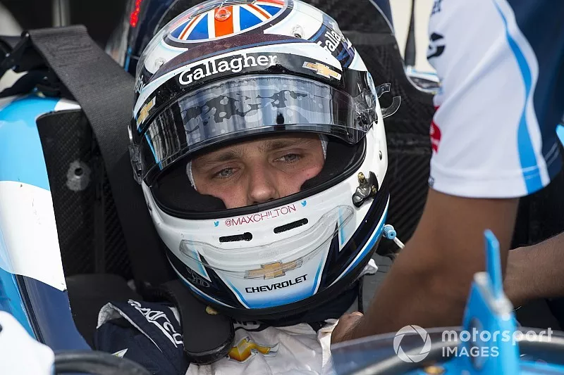 Max Chilton, Carlin Chevrolet