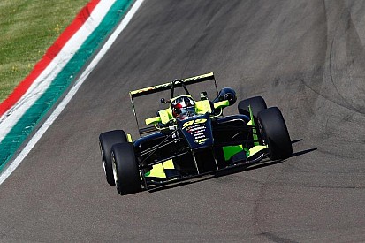 Topjet F2000 Italian Trophy: Cola trionfa ad Imola in una Gara 2 da Thriller