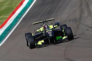 Topjet F2000 Italian Trophy: Cola trionfa ad Imola in una Gara 2 da Thriller