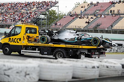 Videón Bottas elszállása az FP3-ról