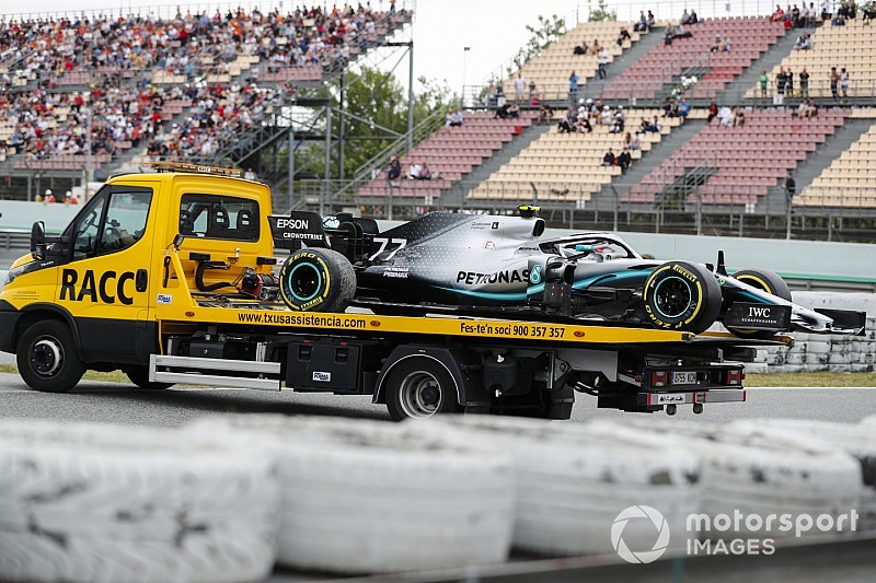 Videón Bottas elszállása az FP3-ról