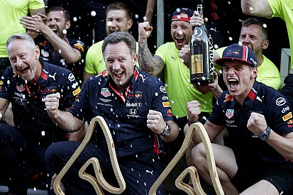 Rosberg verwachtte straf voor Verstappen: “Ging opzettelijk wijd”