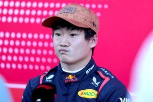 Villeneuve está desconcertado por los elogios de Red Bull a Tsunoda