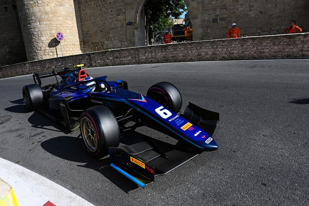 F2 Silverstone: Antrenmanların en hızlısı Sargeant