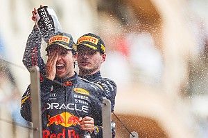 VIDEO: Hoe verliep de eerste seizoenshelft van 2022 voor Red Bull Racing?