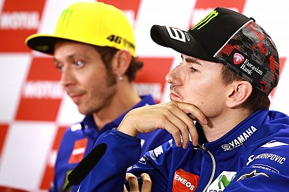 Valószínűtlen Lorenzo aktív visszatérése a Yamahánál, és az, hogy Rossi csapattársa legyen