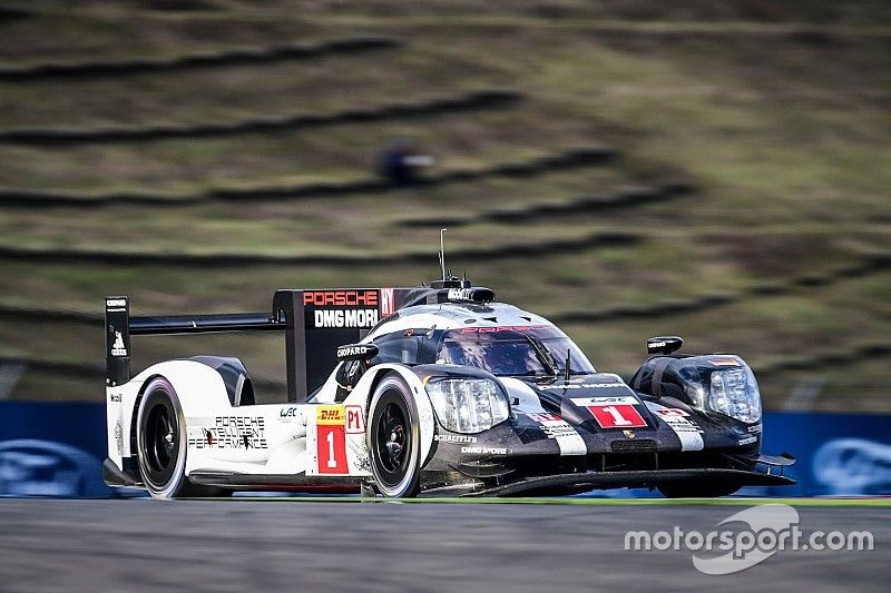 #1 Porsche Team Porsche 919 Hybrid: Timo Bernhard, Mark Webber, Brendon Hartley