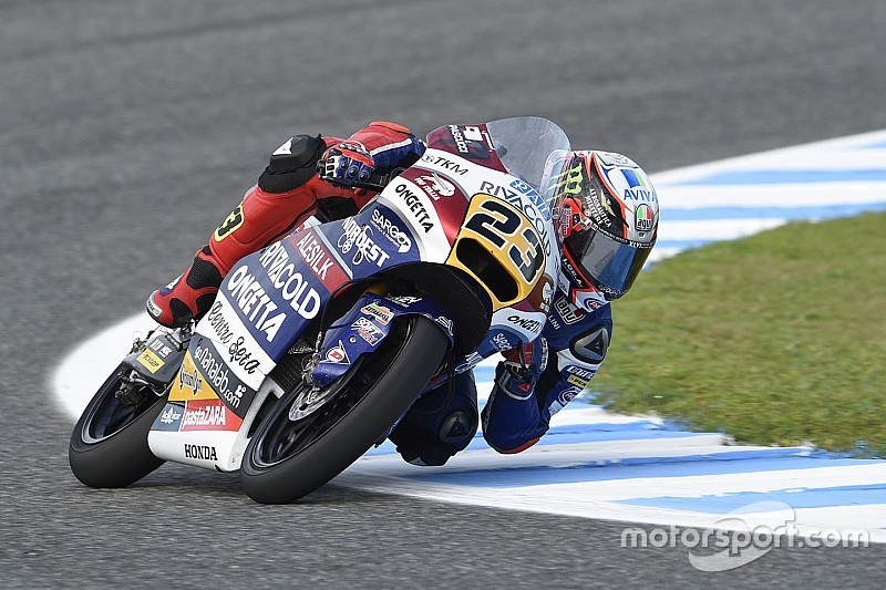 Le Mans Moto3: Antonelli beats Binder in crash-strewn qualifying