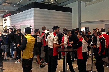 La colazione nell’hospitality Porsche