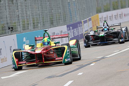 Hong Kong ePrix: Di Grassi heads first session of Season 3