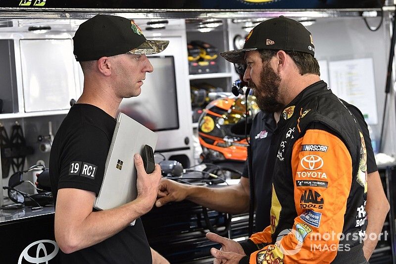 Truex’s crew chief Cole Pearn in shock Joe Gibbs Racing exit