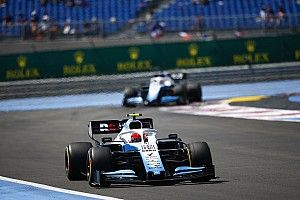 Russell és Kubica nagy csatája Franciaországból: videó
