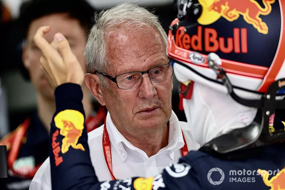 Helmut Marko, Red Bull Racing, con Pierre Gasly, Red Bull Racing