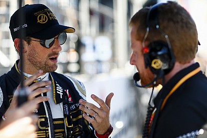 Grosjean bűvészmutatványa: ügyes