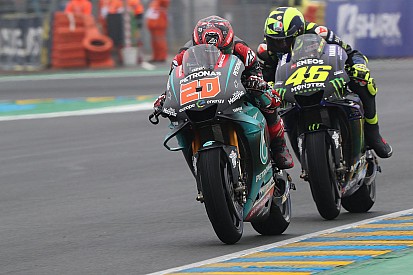 Quartararo: "Todos sabemos el poder que tiene Rossi en Yamaha"