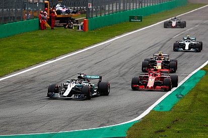 Bottas : "La misión era retrasar a Raikkonen"