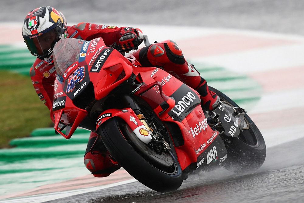 Miller lidera la 2° práctica de MotoGP en Valencia