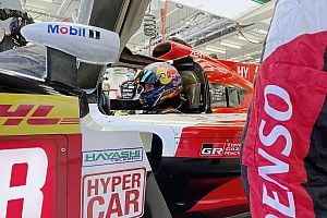 Lapierre fastest as Ogier turns first laps in WEC rookie test