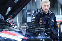 La FIA doit réagir face aux défaillances hybrides, selon Tänak