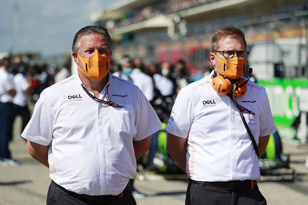 Zak Brown, CEO, McLaren Racing, and Andreas Seidl, Team Principal, McLaren, on the grid