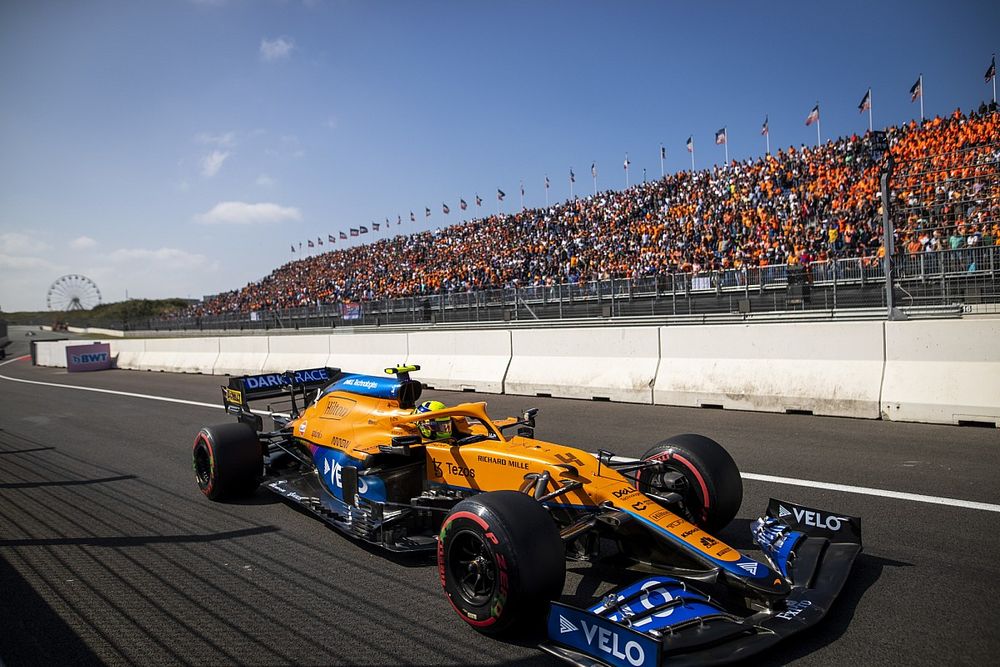 A két ütközés ellenére a McLaren cáfol: „Nem rivalizálunk Perezzel!”
