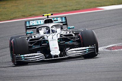 Bottas snelste tijdens eerste dag in China, derde tijd Verstappen