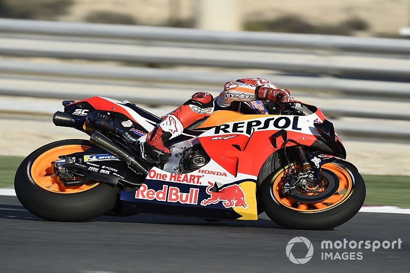 MotoGP Katar 2. antrenman: Marquez tur rekoruyla lider, Rossi 17.