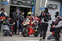 Bautista se lleva la superpole pero la carrera 1 se suspende por la nieve