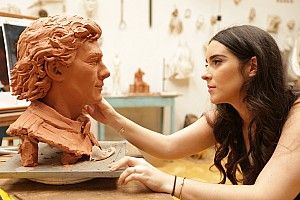 Pope Francis to be presented with Senna sculpture