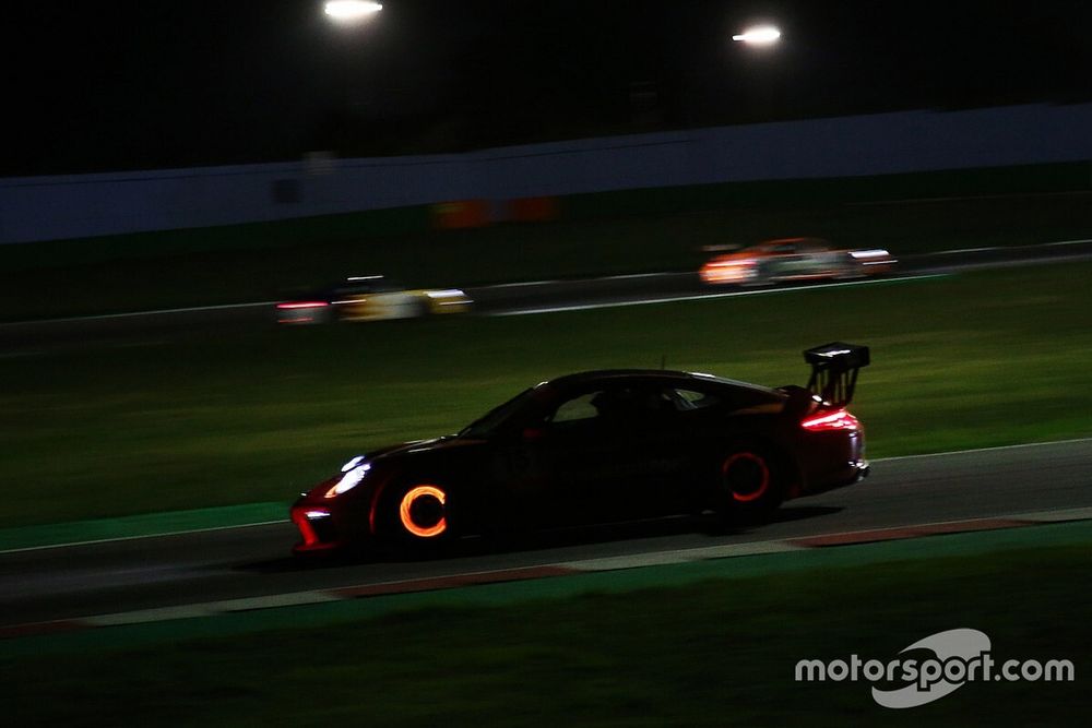 A Misano la Carrera Cup Italia torna bella di notte: orari e tv del weekend