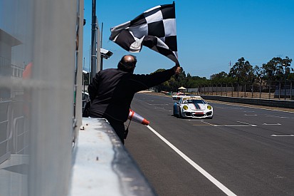 Porsche: Enzo Elias segura Felipe Baptista e vence pela 3.8 em Estoril