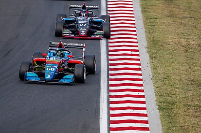 Karkosik punktuje w Formule Renault na Węgrzech